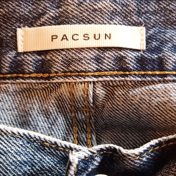 PacSun Pac Sun Destructed 24-in Waist High-Rise Straight Leg Button Fly … - Picture 6 of 9